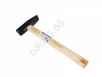 Молоток 0,4кг. деревянная. ручка "РОКОТ"