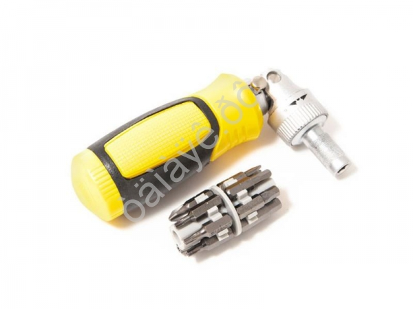 Отвертка  реверсивная с поворотной рукояткой и комплектом бит:SL5,6,U6,H4,5,6,PH1,2,T10,15,20,30 (13 BaumAuto